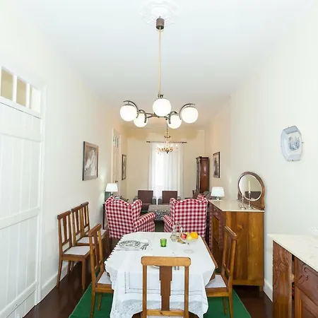Grandma's House - Downtown Semesterbostad *